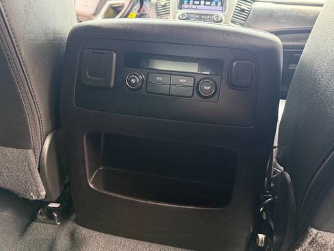 Used 2020 Chevrolet Tahoe LT image 19