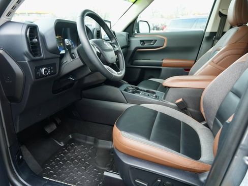 Used 2024 Ford Bronco Sport Outer Banks image 13