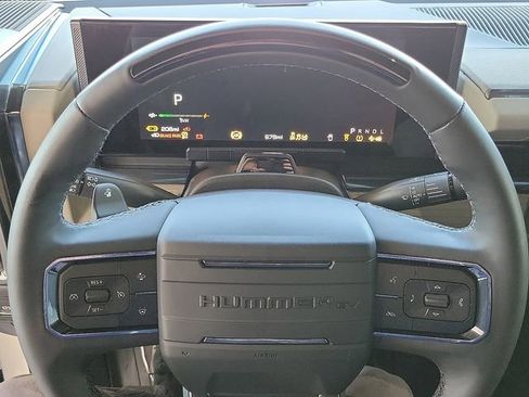 Used 2026 GMC Hummer EV SUV image 8