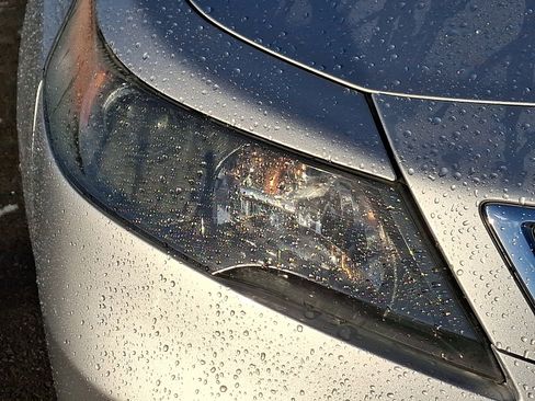 Used 2012 Acura TL w/ Technology Package image 8