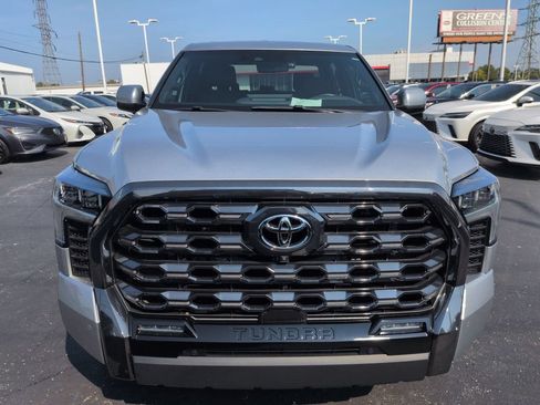 Used 2023 Toyota Tundra Platinum AWD/4WD image 8