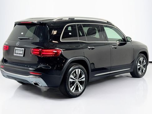 Certified 2025 Mercedes-Benz GLB 250 image 5