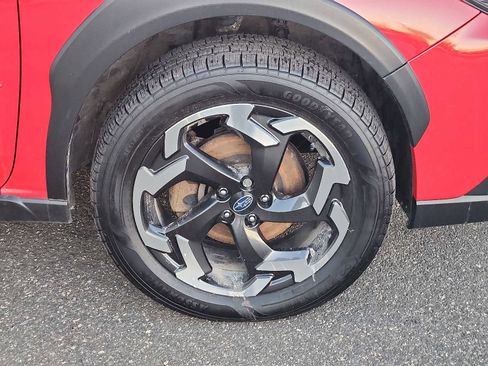 Used 2022 Subaru Crosstrek 2.5i Limited w/ Moonroof Package 2 image 8