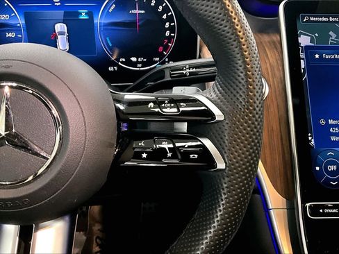 Certified 2025 Mercedes-Benz GLC 350e 4MATIC image 25