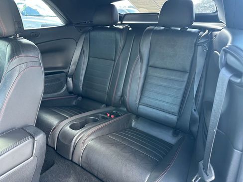 Used 2018 Buick Cascada Sport Touring w/ Dark Effects Package image 33