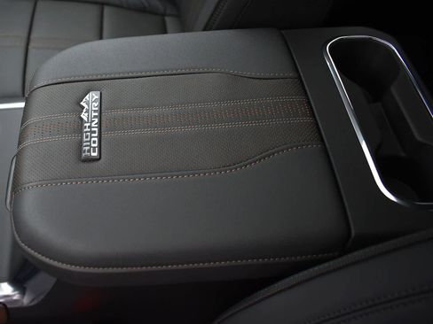 New 2026 Chevrolet Silverado 2500 High Country w/ High Country Premium Package image 18