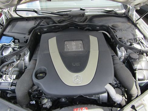 Used 2008 Mercedes-Benz CLS 550 image 12