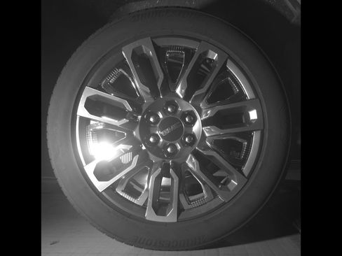 Certified 2024 GMC Sierra 1500 Denali Ultimate AWD/4WD image 13