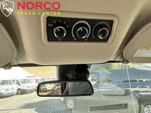 Used 2019 Chevrolet Express 3500 LT w/ LT Preferred Equipment Group image 22