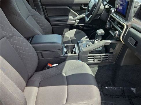 Used 2025 Toyota Tacoma SR5 RWD image 19