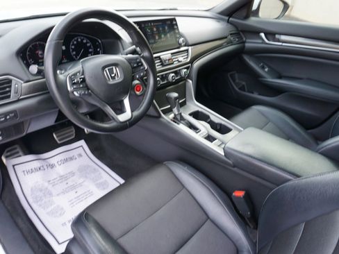 Used 2018 Honda Accord Sport image 25