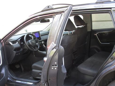 Certified 2024 Toyota RAV4 LE AWD/4WD image 13