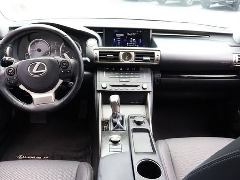Used 2016 Lexus IS 200t RWD image 17