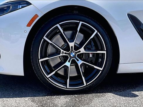 Certified 2026 BMW M850i xDrive w/ M Carbon Exterior Package AWD/4WD image 34