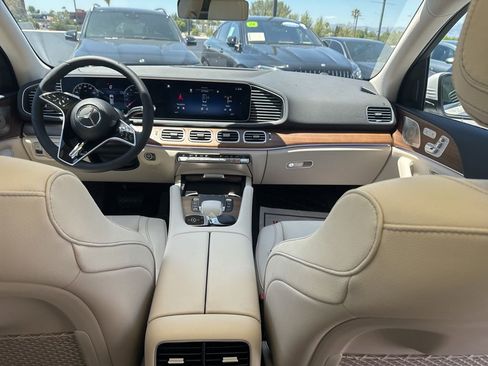 Used 2026 Mercedes-Benz GLE 450 4MATIC image 9