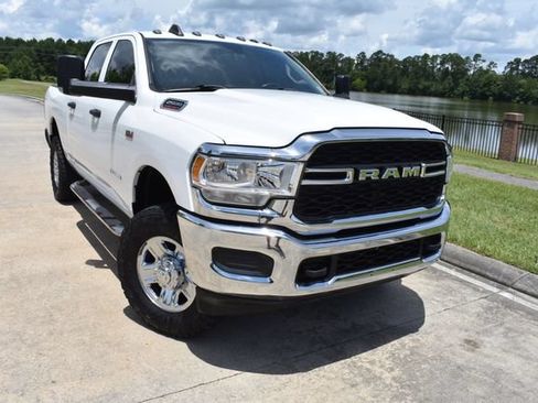 Used 2020 RAM 2500 Tradesman AWD/4WD image 2