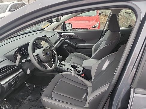 Used 2025 Subaru Impreza 2.0i image 10