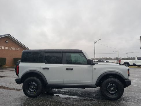 New 2026 Ford Bronco Big Bend image 2