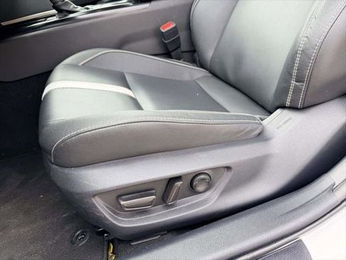 Certified 2025 Toyota Camry SE w/ Convenience Package FWD image 19