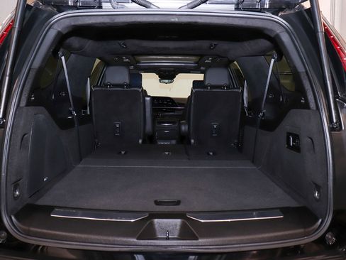 Used 2022 Cadillac Escalade ESV Sport Platinum w/ LPO, ONYX Package image 30