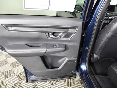Certified 2024 Honda CR-V Sport-L image 46
