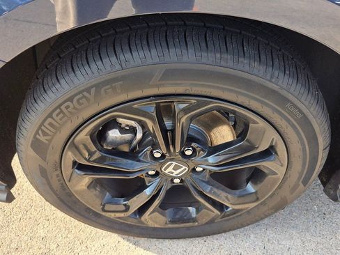 Used 2025 Honda Accord SE image 10