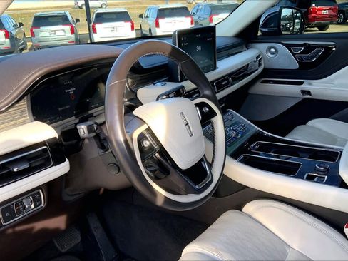 Used 2020 Lincoln Aviator Black Label w/ Dynamic Handling Package image 16