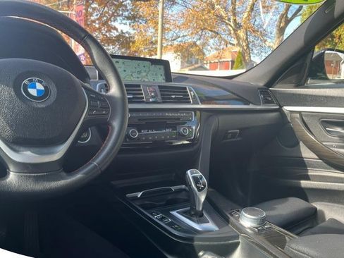 Used 2017 BMW 330i Gran Turismo xDrive AWD/4WD image 28