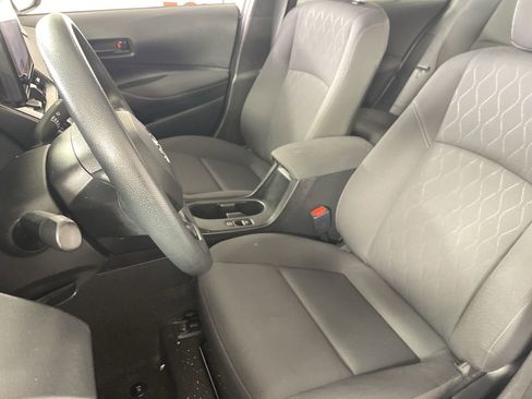 Used 2024 Toyota Corolla LE image 19