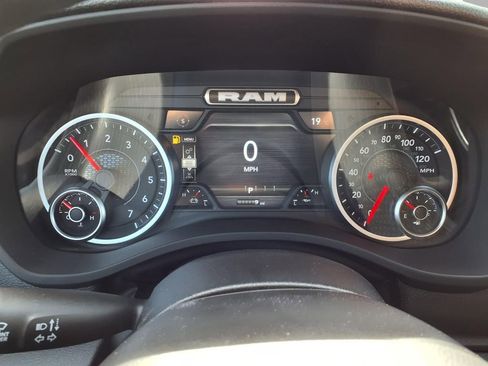 New 2026 RAM 1500 Express image 15