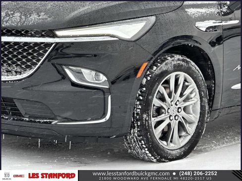 Used 2024 Buick Enclave Avenir w/ Trailering Package, 5000 lbs. image 9