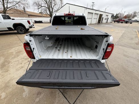 New 2026 GMC Canyon AT4 w/ Technology Plus Package image 41