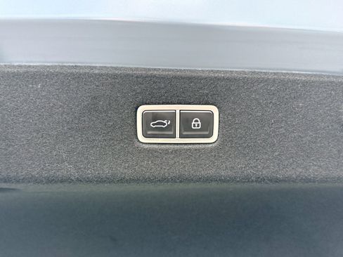 Used 2023 Hyundai Ioniq 6 SEL image 14