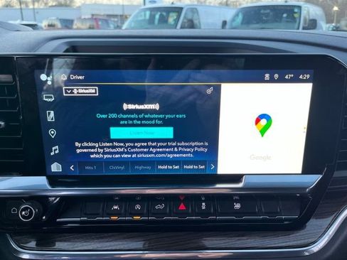 Used 2023 Chevrolet Silverado 1500 RST image 32