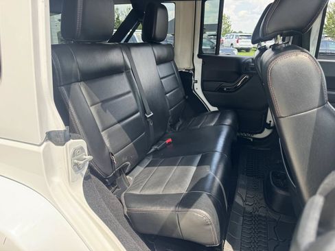 Used 2012 Jeep Wrangler Unlimited Sahara AWD/4WD image 14