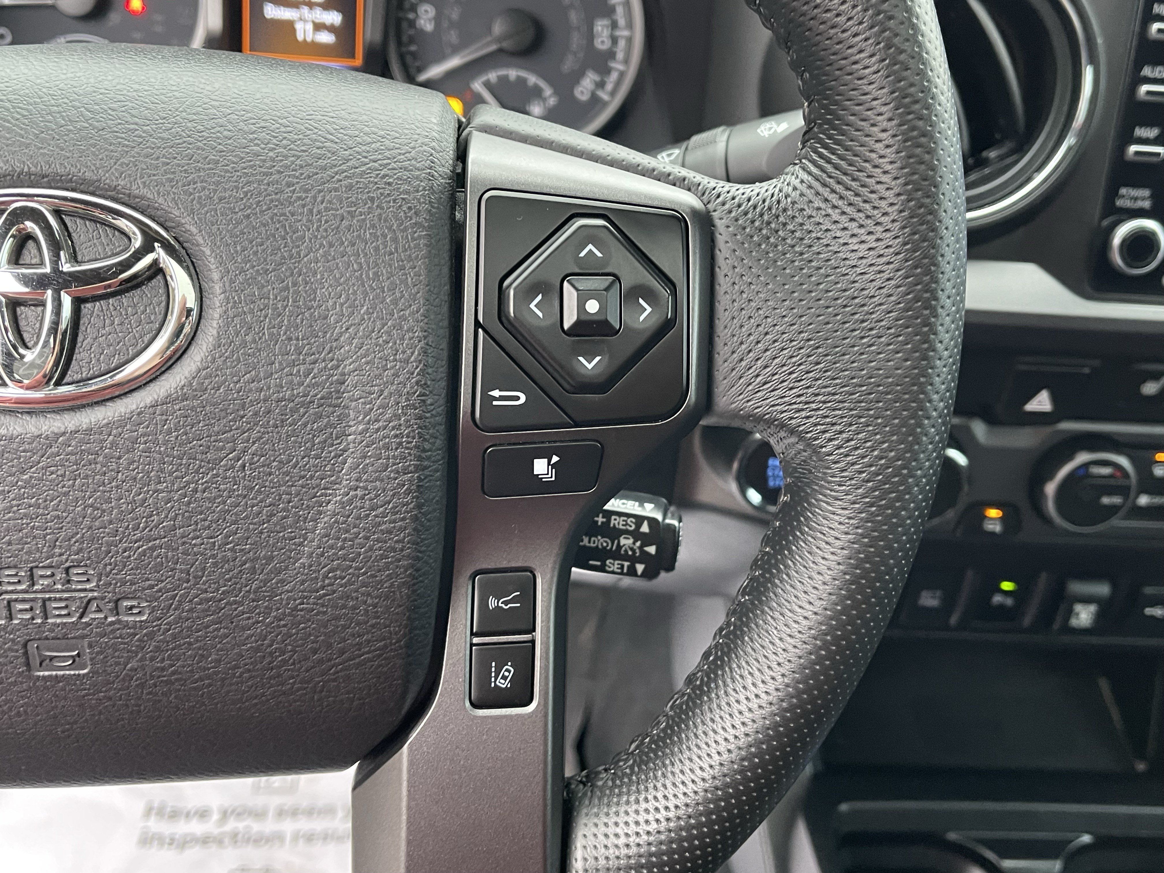Certified 2021 Toyota Tacoma TRD Off-Road w/ TRD Premium Off Road Package AWD/4WD image 25