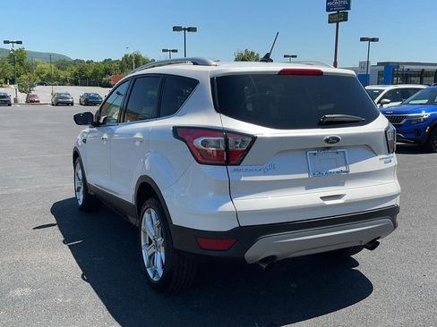 Used 2018 Ford Escape Titanium w/ Ford Safe & Smart Package AWD/4WD image 11