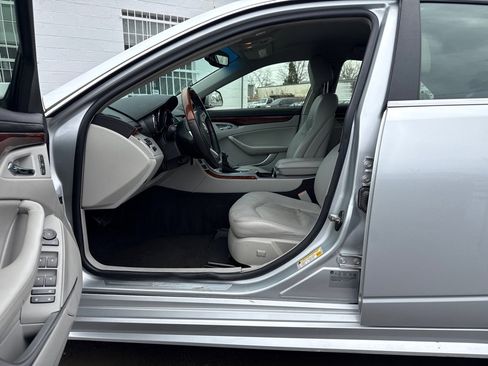 Used 2012 Cadillac CTS Luxury image 10