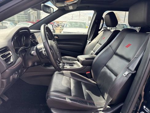 Used 2025 Dodge Durango GT AWD/4WD image 12