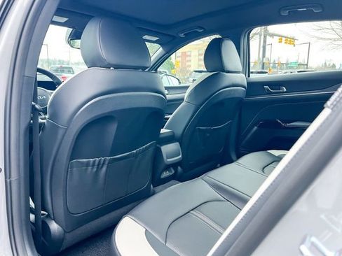 New 2026 Kia K5 GT-Line image 10