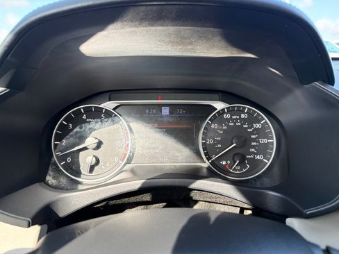 Used 2021 Nissan Altima 2.5 SL FWD image 14