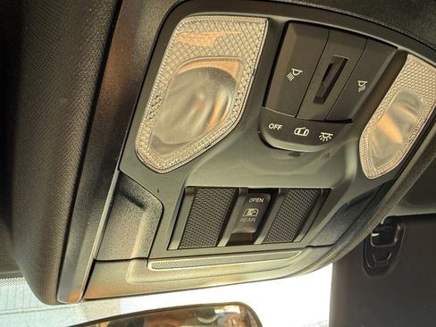 Used 2024 RAM 3500 Tradesman w/ Chrome Appearance Group image 31