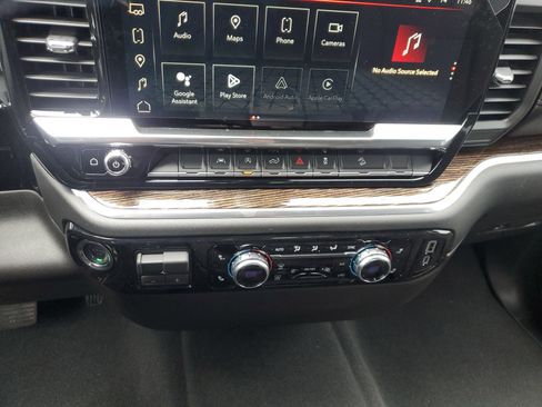 New 2026 GMC Sierra 1500 SLE image 26