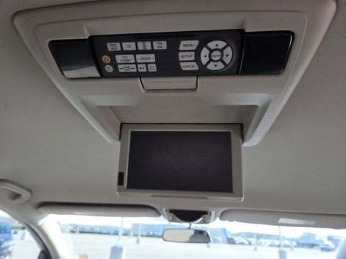 Used 2016 Honda Odyssey SE image 6