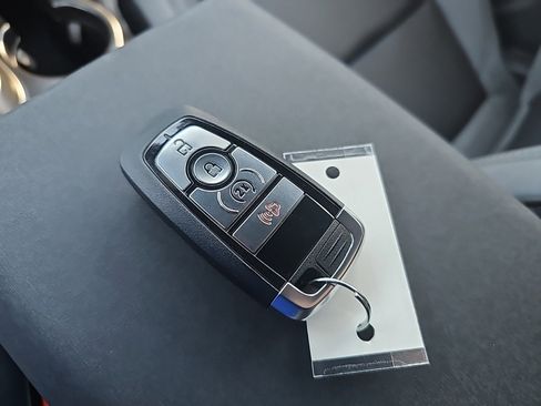 New 2024 Ford Bronco Big Bend w/ Sasquatch Package image 35