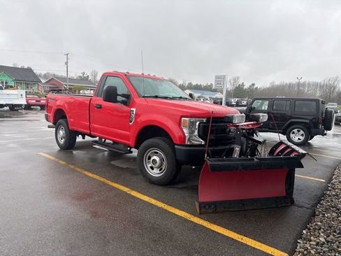 Used 2021 Ford F350 XL w/ Power Equipment Group AWD/4WD image 4