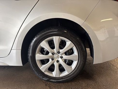 Used 2024 Toyota Corolla LE FWD image 9