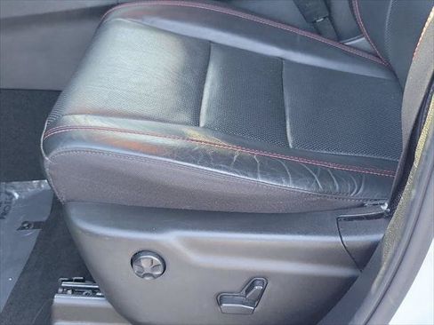 Certified 2024 Dodge Durango GT RWD image 16