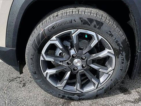 New 2026 GMC Terrain Elevation w/ Elevation Premium Package image 12