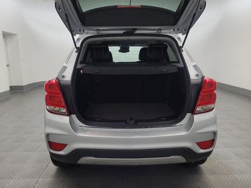 Used 2020 Chevrolet Trax LT w/ Redline Edition image 29